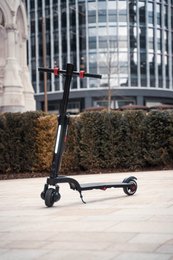 Bluetooth E-scooter - de officiële elektrische scooter van Cruzaa City