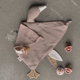 Cuddle Cloth - Bliki - Clay