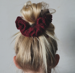 DIY Complete Package learning to crochet scrunchie