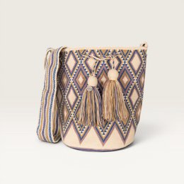Geometric patterned crossbody bag, lilac and beige colors, diamond shapes, tassel detail, woven texture.