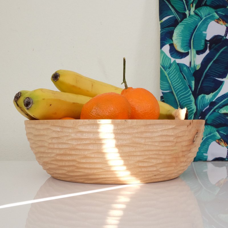 Drewniana miska - miska na owoce - salaterka - model Carved Low - natural - różne rozmiary