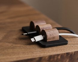 Magnetyczny uchwyt na kabel