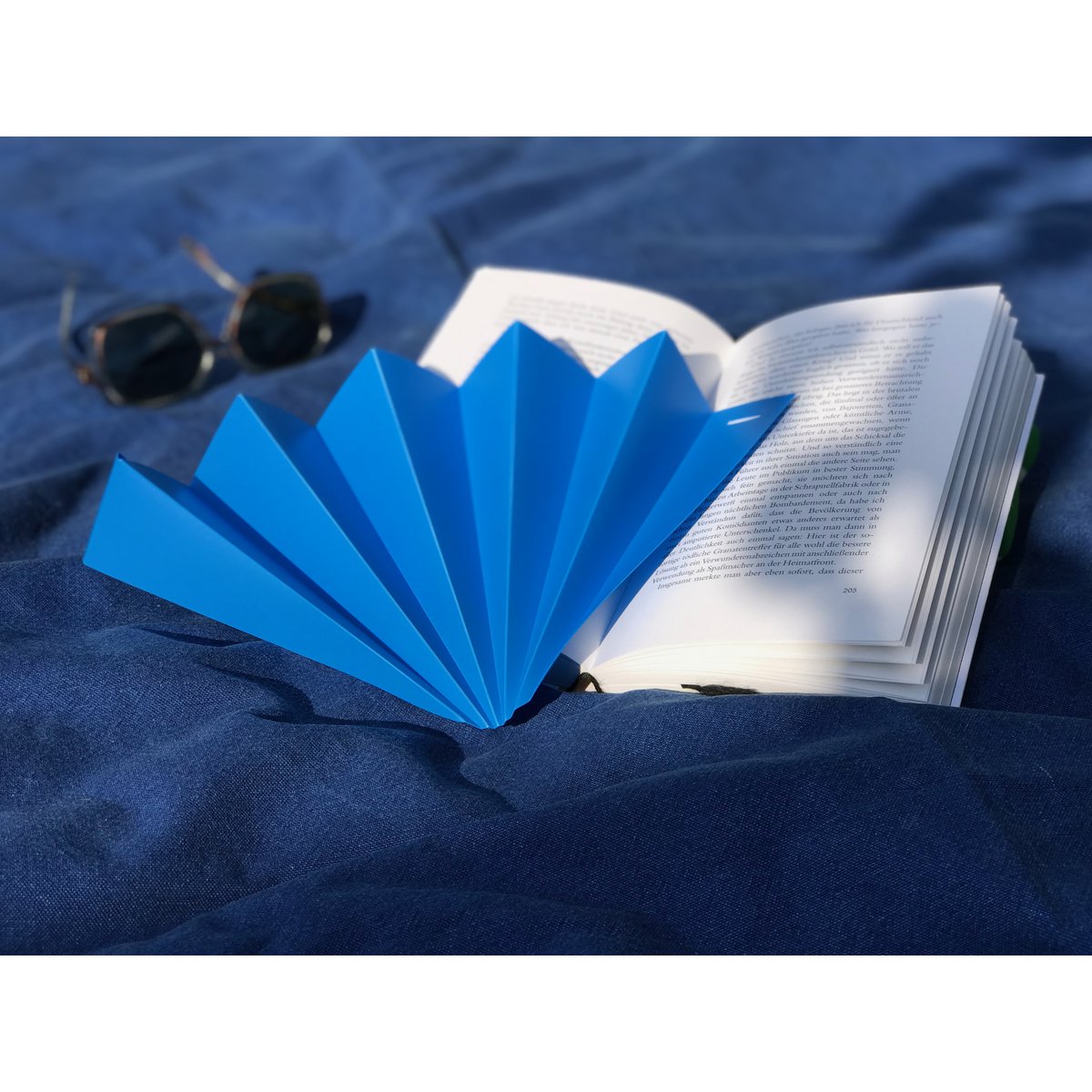 Abanico, abanico, abanico, azul claro opaco