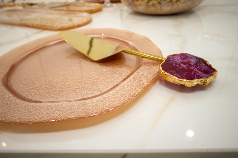 Goldene Kuchenschaufel Pierre Achat Rose
