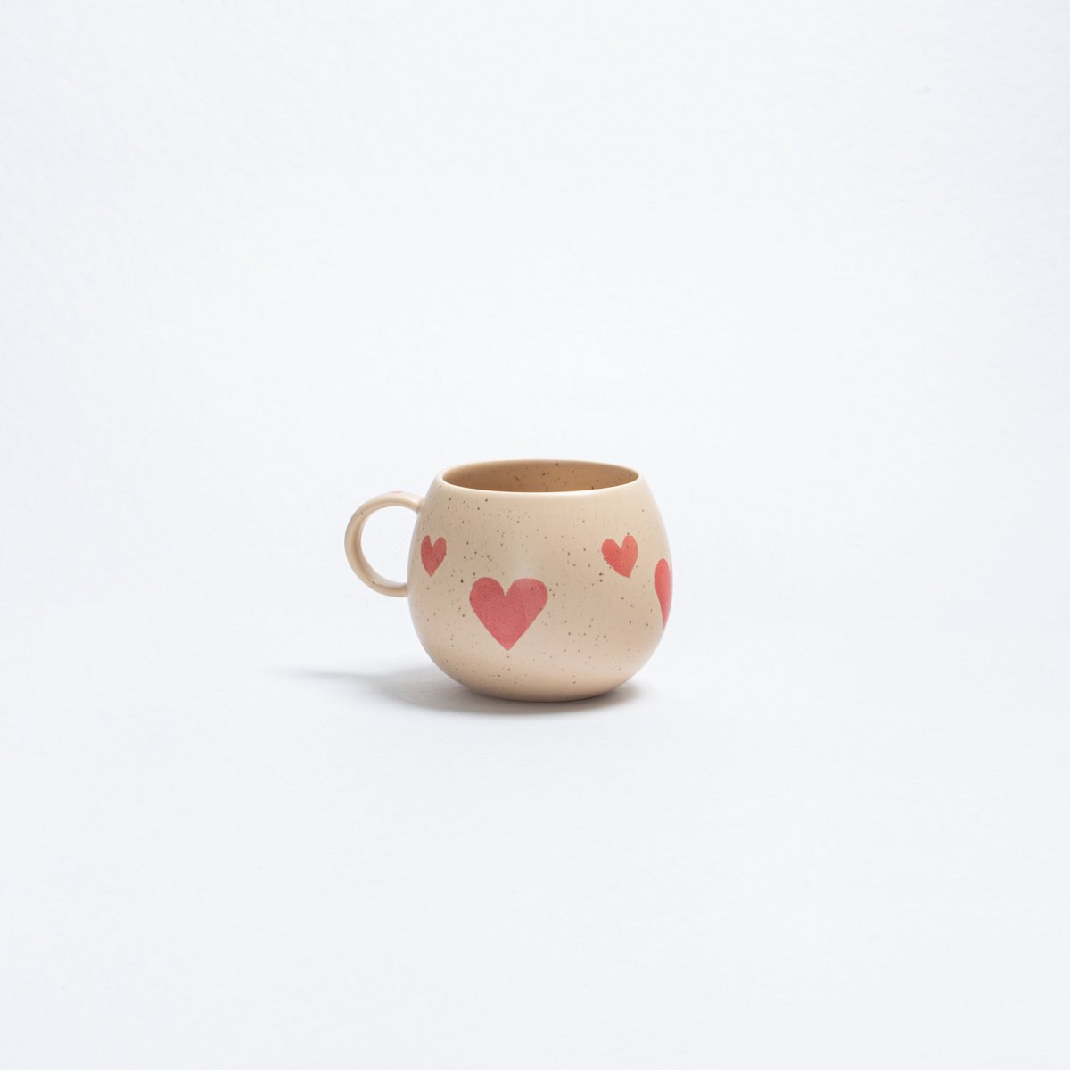 Cozy Hearts Stoneware Ball Mug 500ml Limited Edition
