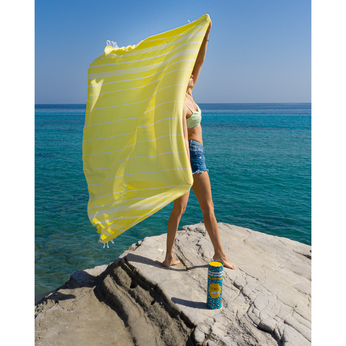 HANDDOEK TO GO IPANEMA Katoenen strandlaken 180x100 cm | Sneldrogend | Geel | met geschenkdoos