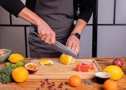 Cuchillo - Bunka Santoku con Saya de bambú y caja de bambú - Hoja de 170 mm