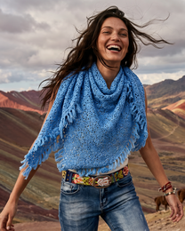Cashmere tørklæde LA PAZ håndhæklet trekant