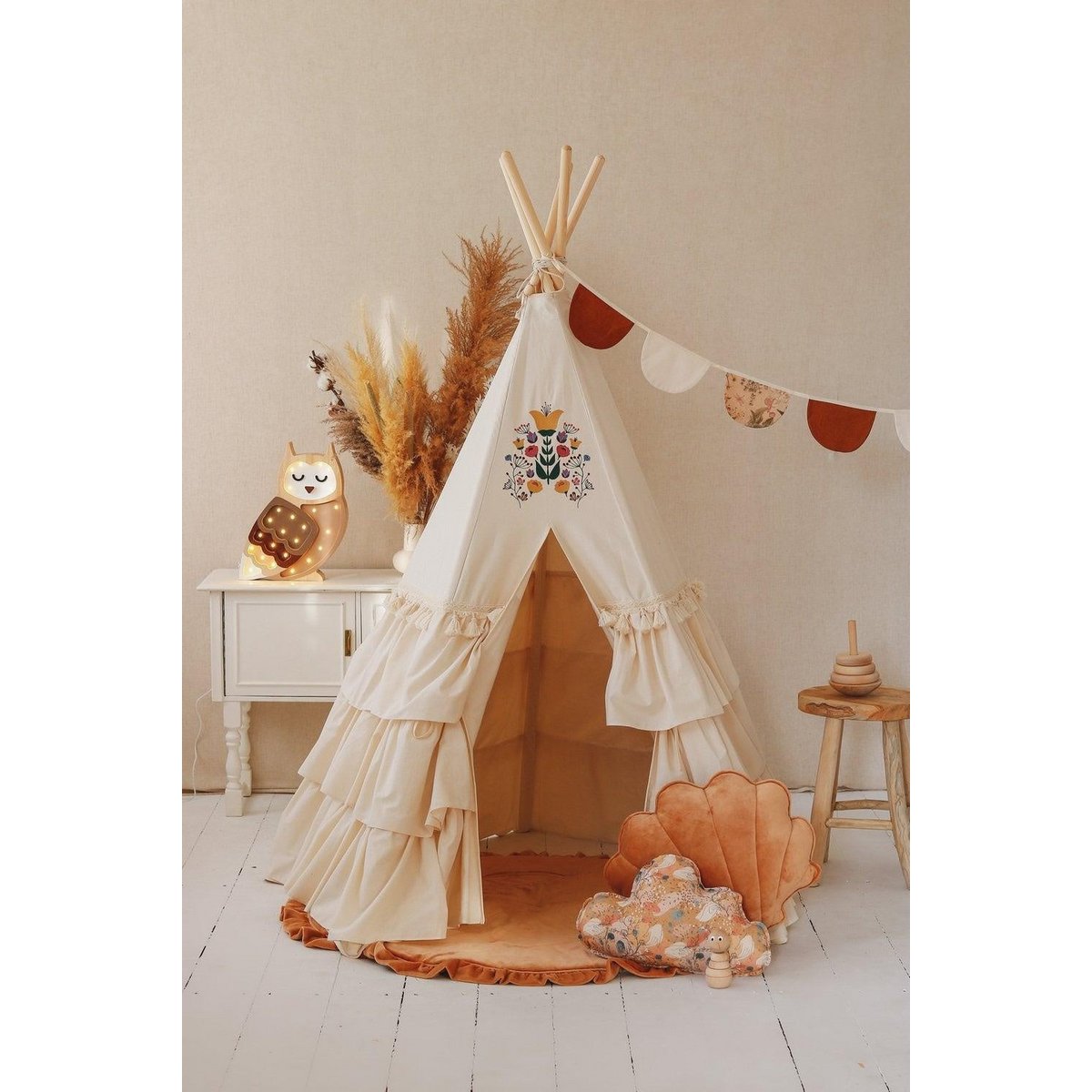 Tipi-Zelt „Folk“ mit Rüschen und Stickerei