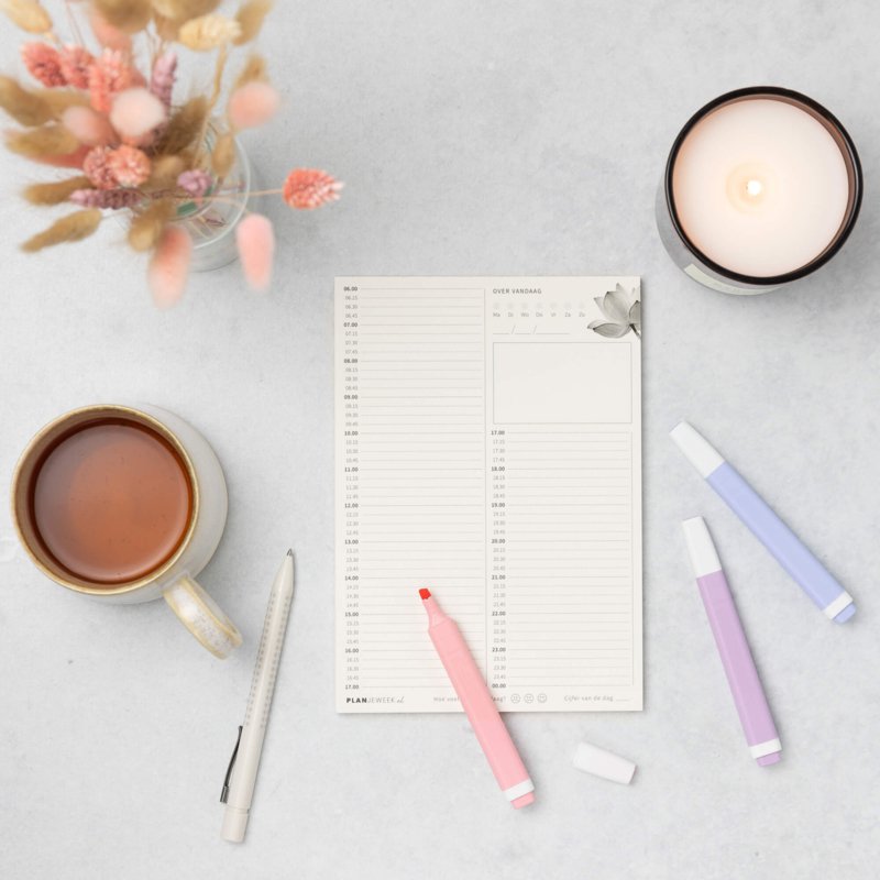 Prikkelarme A5 dagplanner 'Lotus' schrijfblok
