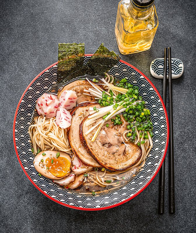 Ramen. Traditionelle og moderne soulfood-opskrifter at nyde