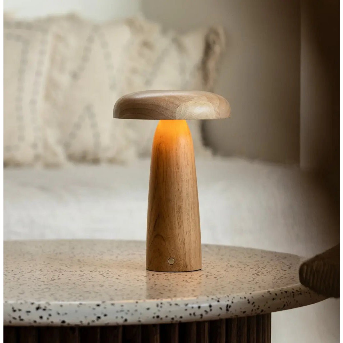 Lampe de table rechargeable en bois marron clair Lennart
