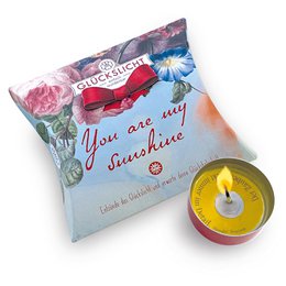 Lucky light / In a gift box with a cut-out bow 🎀 / Vintage / You are my sunshine / With a romantic floral motif
