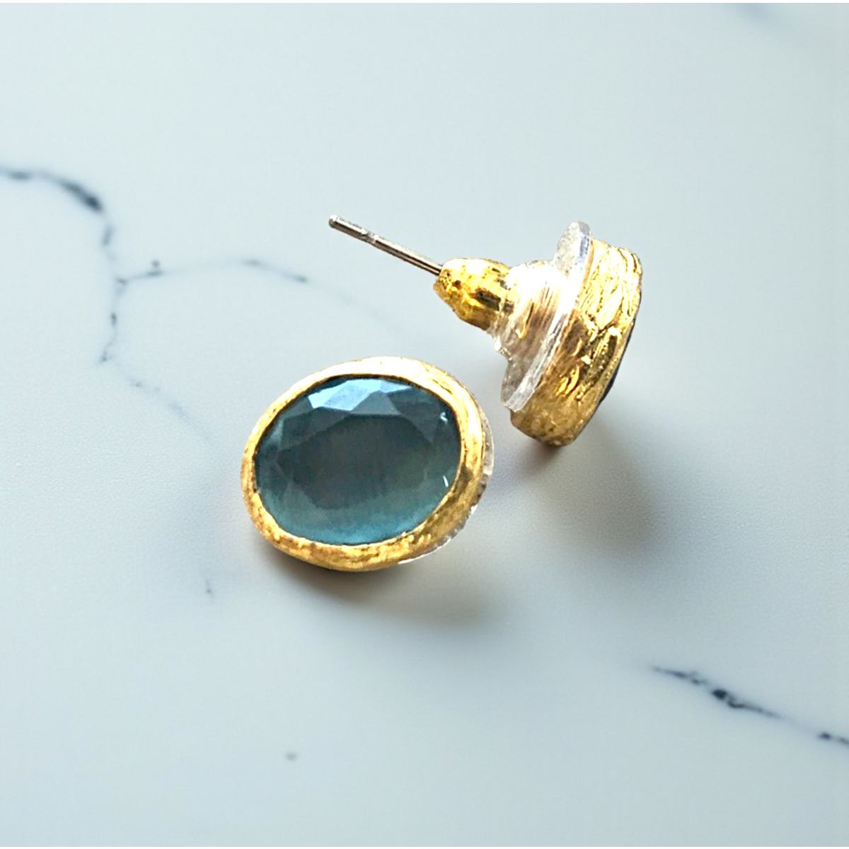 Glow Stud Lys Turkis