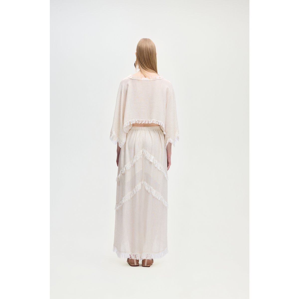 IKIKIZ Crop-Bluse aus natürlichem TENCEL™-Leinen