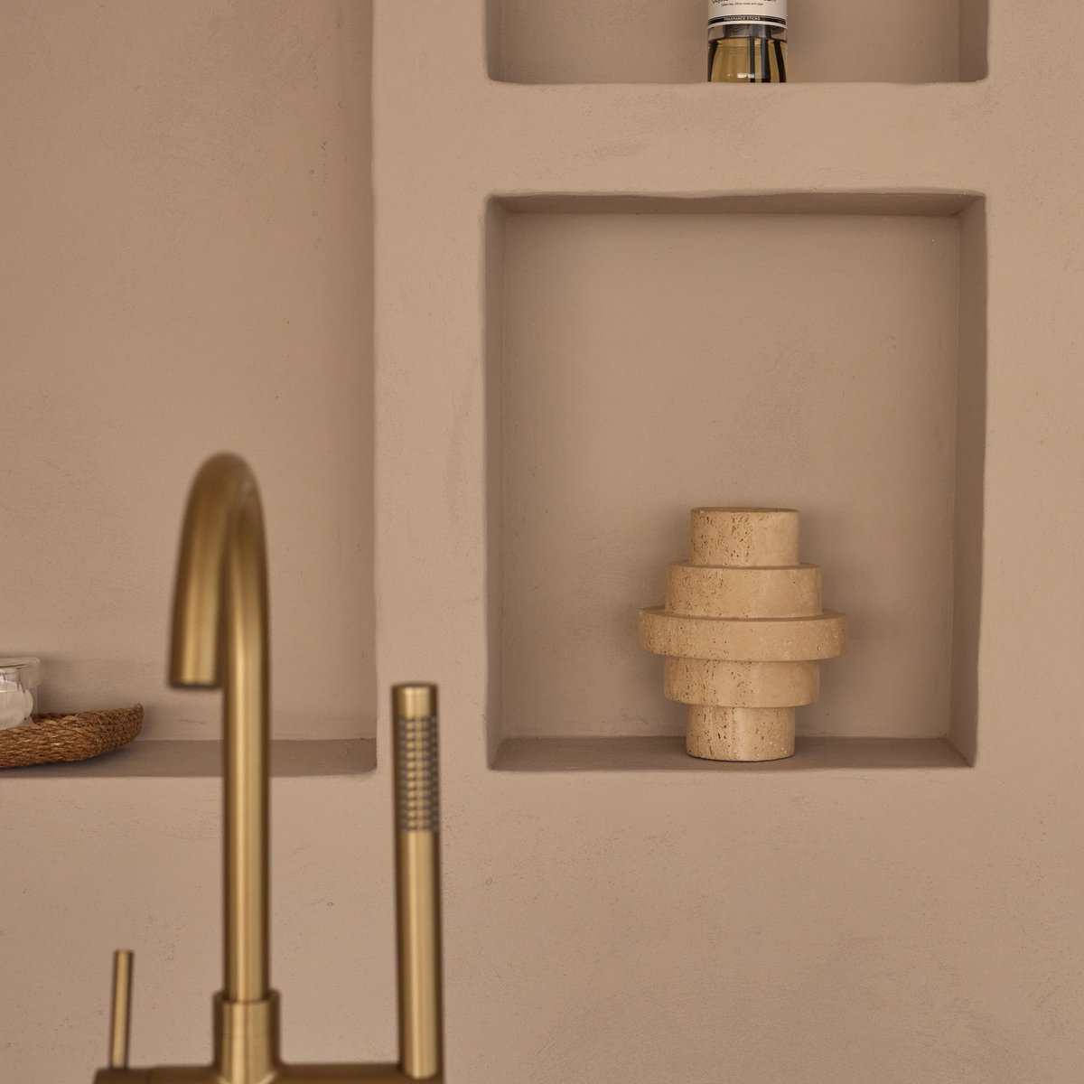 Travertine Agano Vase M