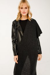 Écharpe hittite noire gris