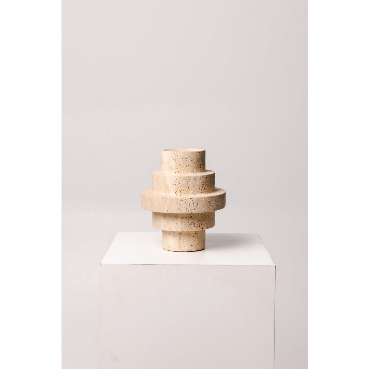 Travertine Agano Vase M
