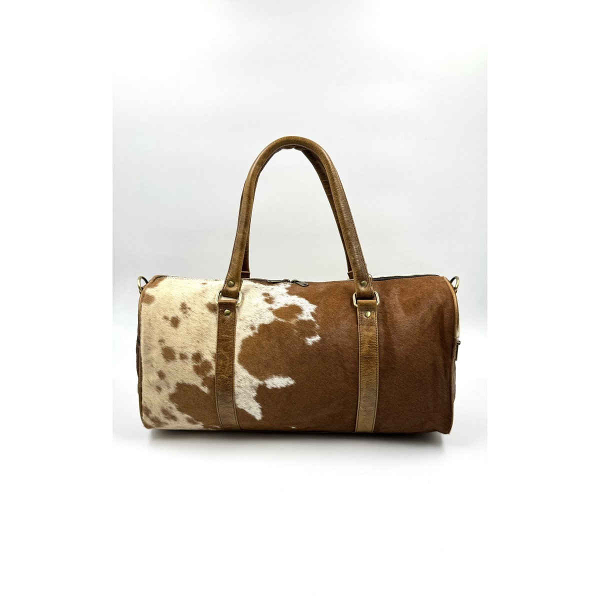 Handmade Leather & Natural Fur Travel Bag – Artisan 42cm "Apex" Duffle & Unique Unisex Weekender