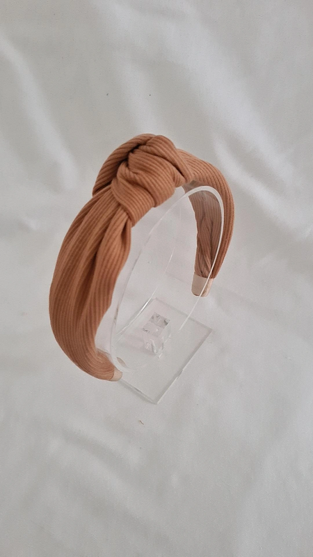 Ribbed Knot Natural HHB
