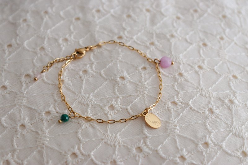 Heart Under The Belt Bracelet - Gold