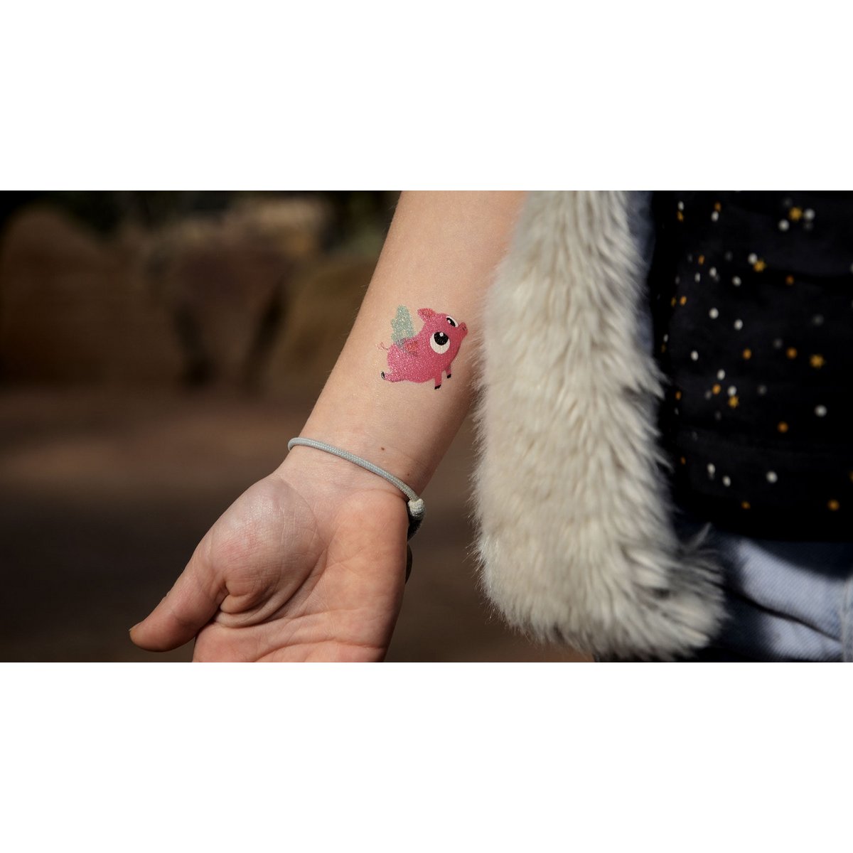 Temporary tattoo: Flying pig