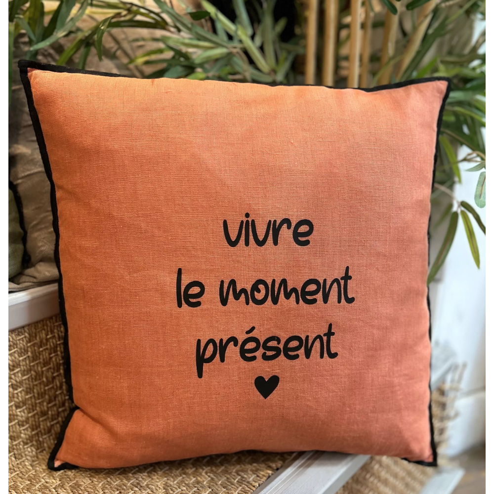Linen square cushion