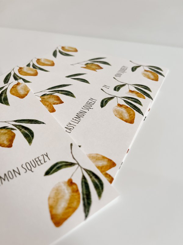 Tarjeta doblada fácil de exprimir con limón