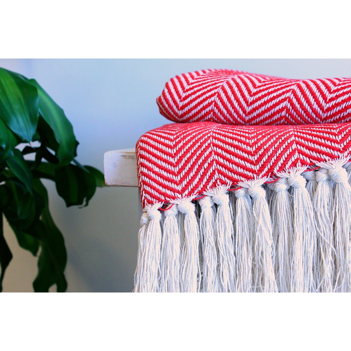 100% Luxurious Stripes ZigZag Cotton Blanket made in Portugal