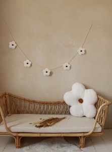Garland Daisy 