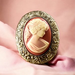 Cameo barokke damesbroche in vintage stijl -oranje-