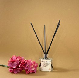 Diffusore a bastoncini di fiori di ciliegio