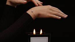Candela profumata grande e braccialetto casual