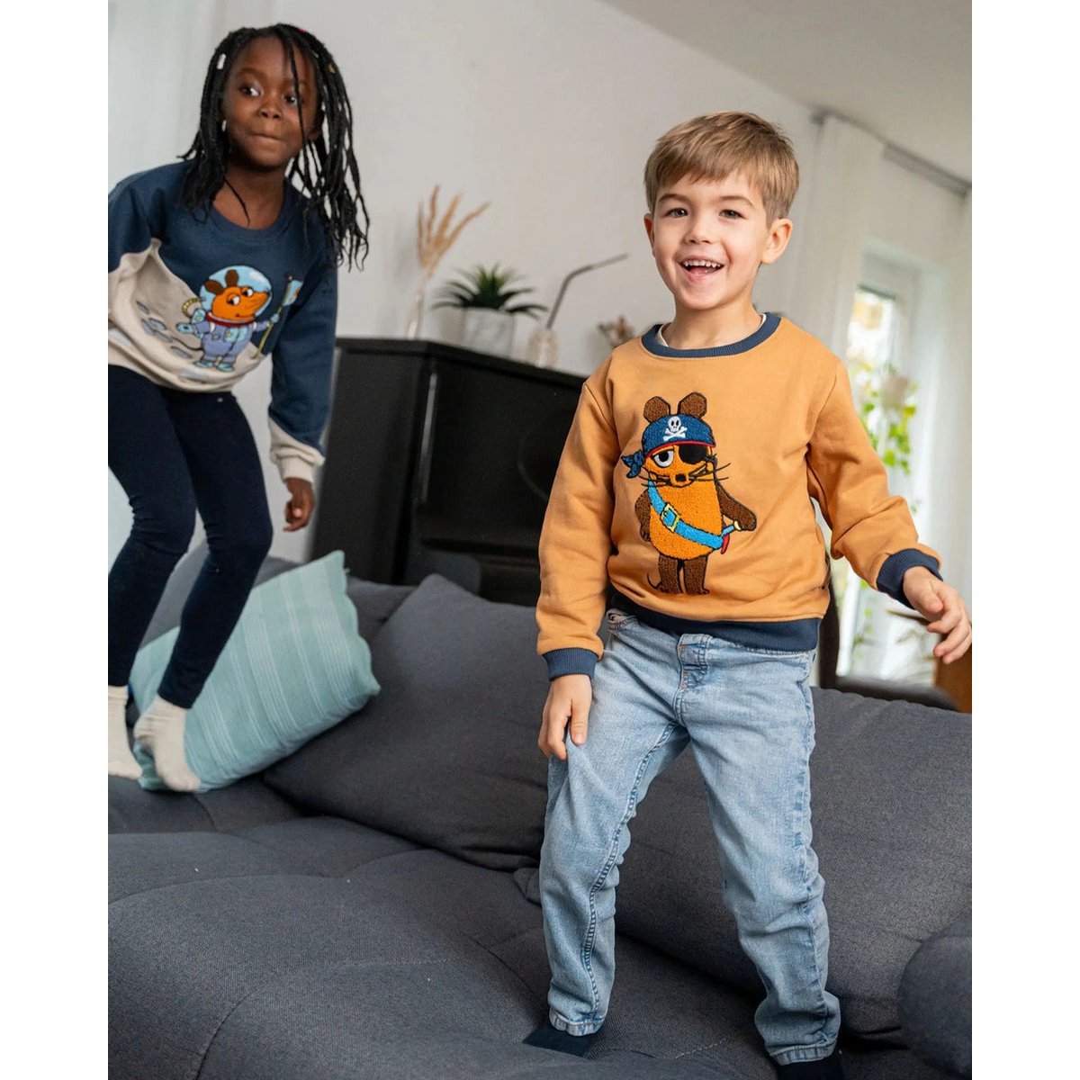 koaa – Die Maus “Pirat” – Maglione marrone/blu scuro