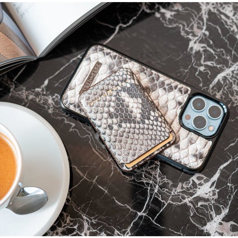 iPhone MagSafe Wallet Pythonleder Natural