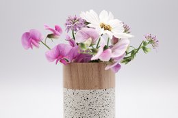 Small wooden flower vase - speckled white