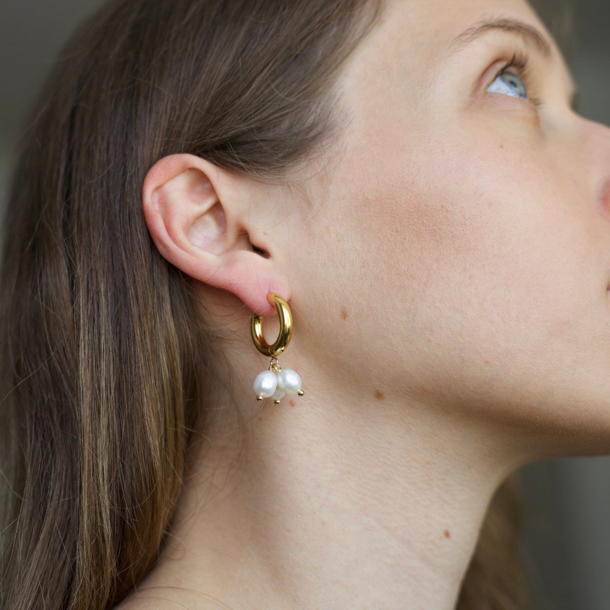 Blinn - Gouden Hoop Triple Cluster Pareloorbellen