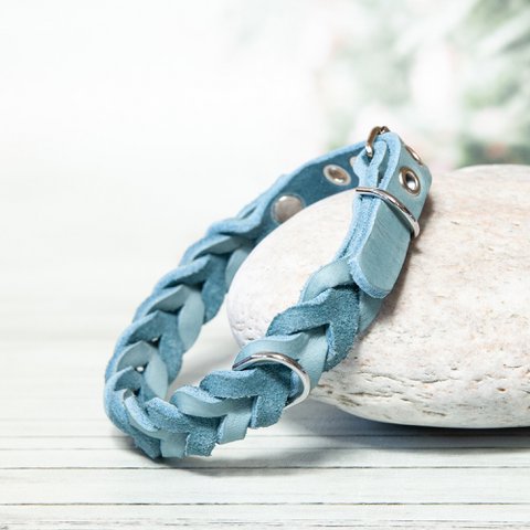 Leather collar | Ice blue | 4 sizes | Handcrafted
