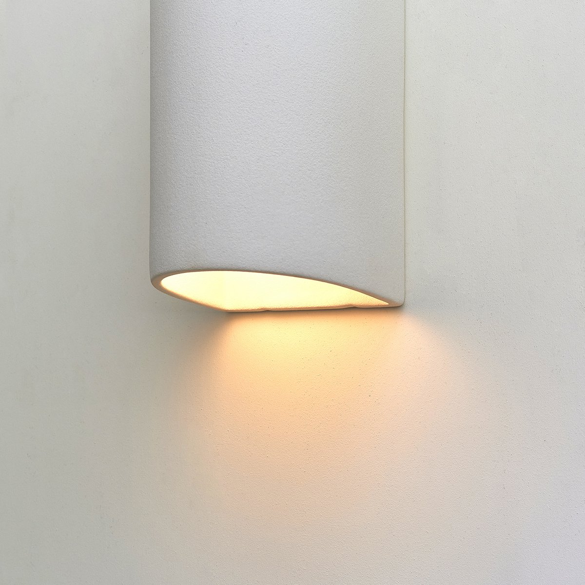 Ceramic wall lamp - Textured white