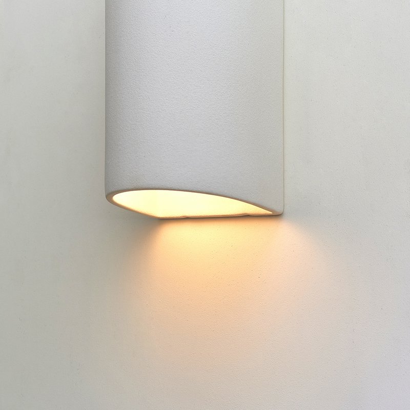Keramikwandlampe - strukturiertes Weiß