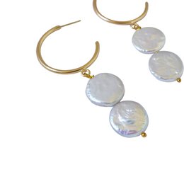 Sølv dobbelt perle hoop ferskvandsperle øreringe | af Ifemi Jewels
