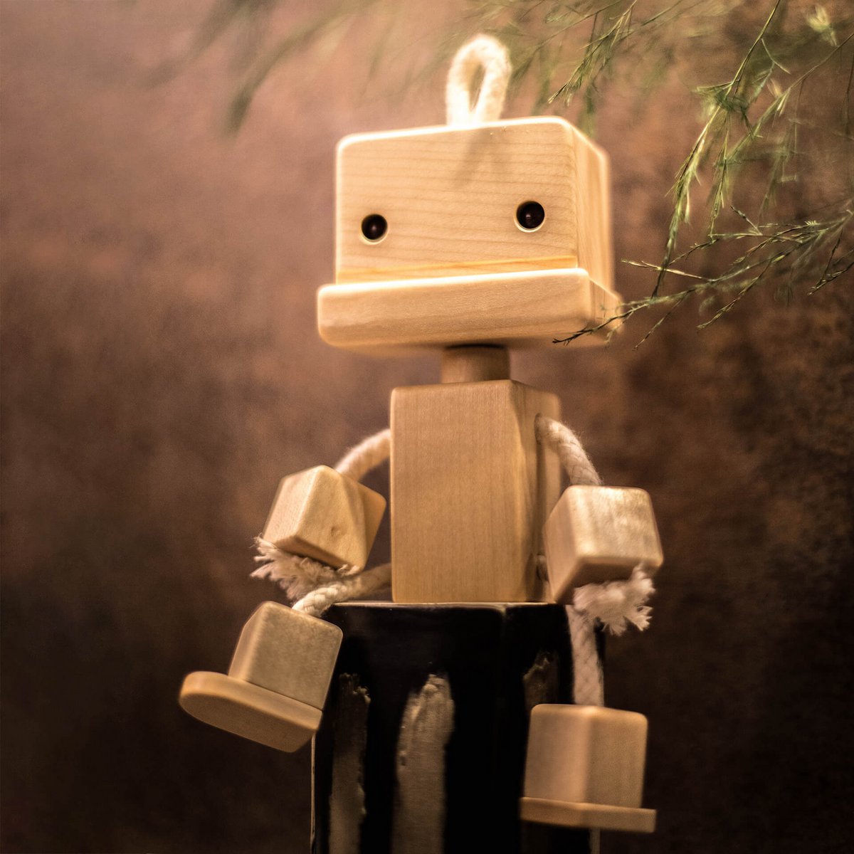 Roro le jouet robot en bois