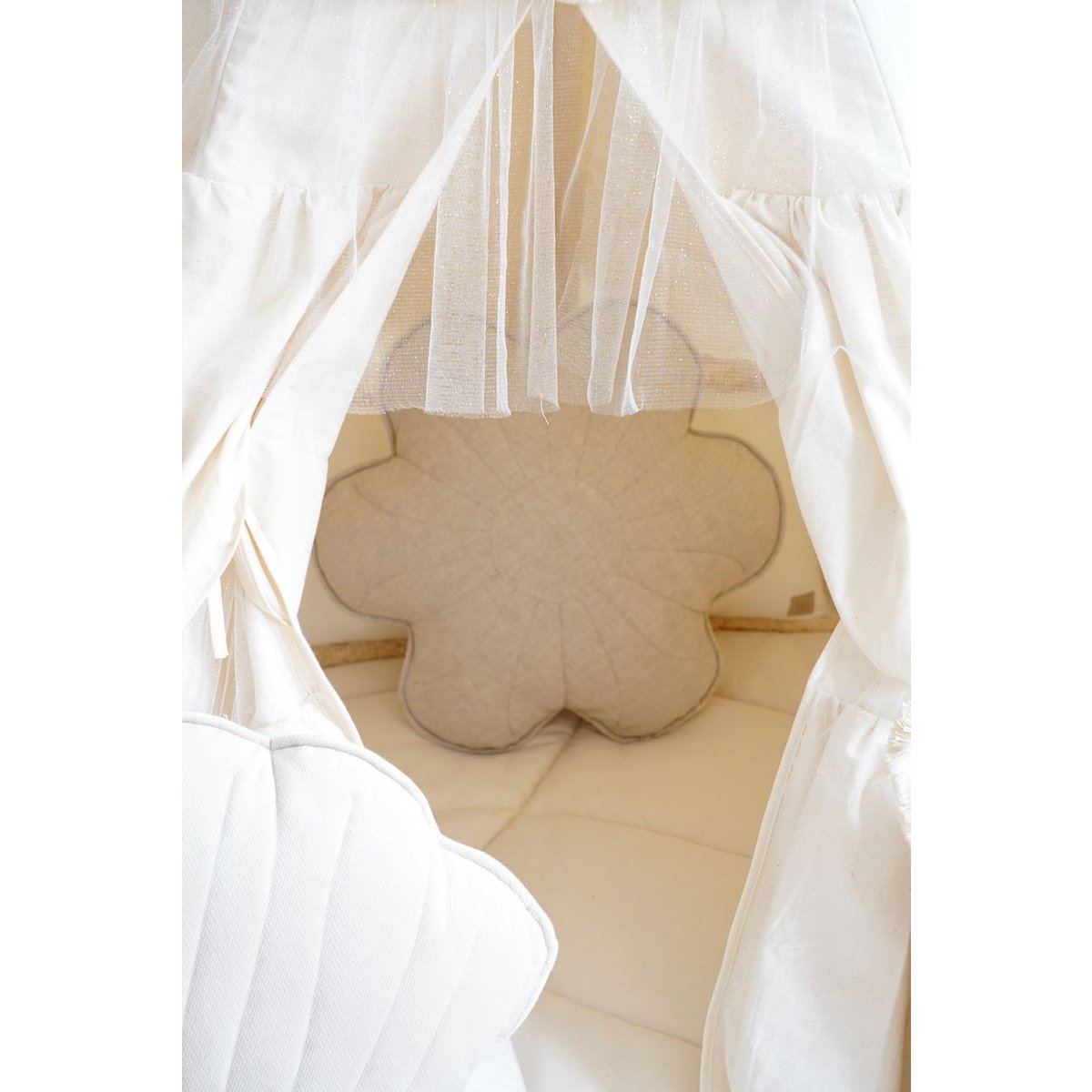 Teepee “Boho” con volant e set tappetino