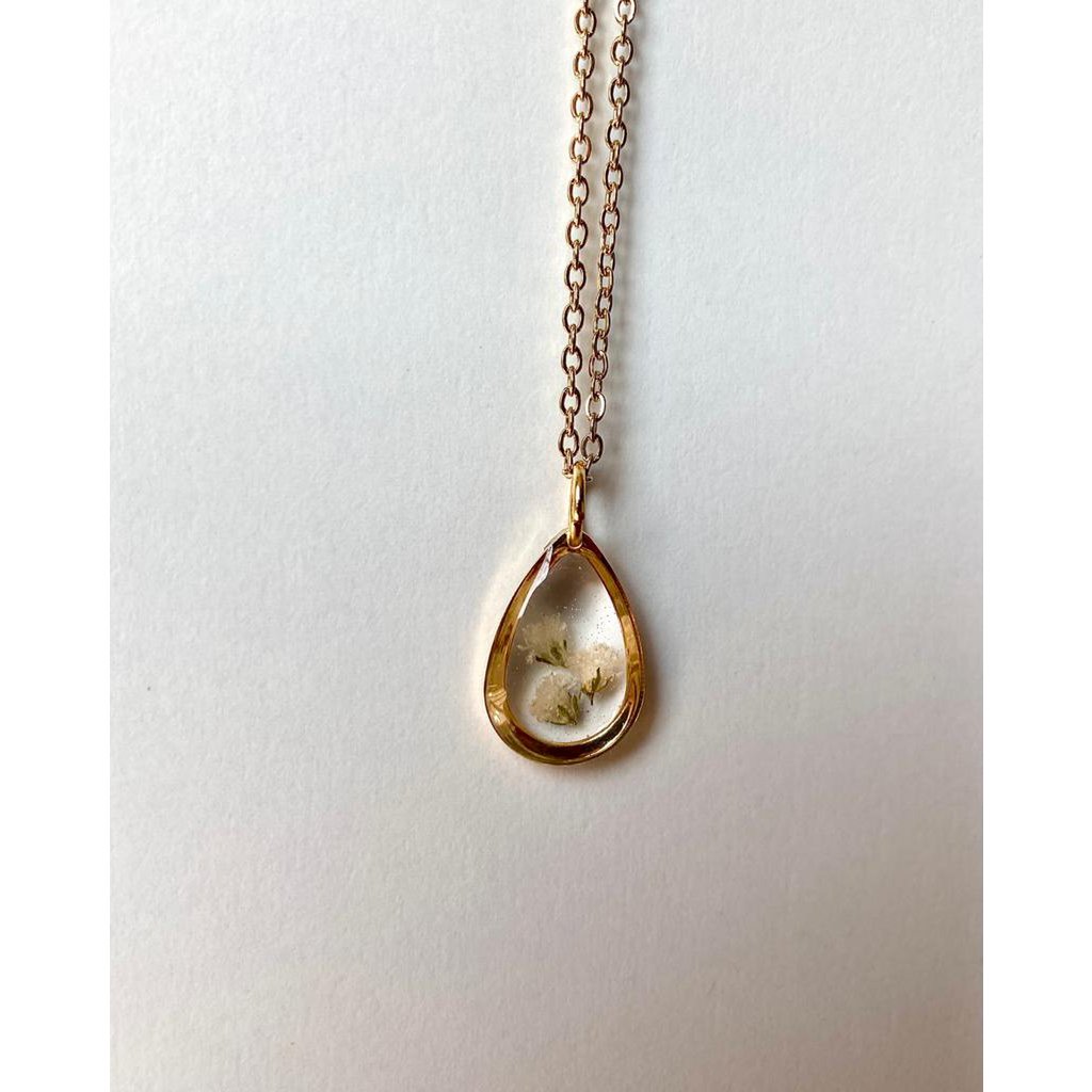 Resin/Stainless Steel Pendant gold/silver with Gypsophila (without necklace)