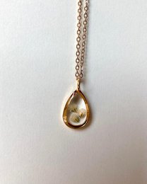 Resin/Stainless Steel Pendant gold/silver with Gypsophila (without necklace)
