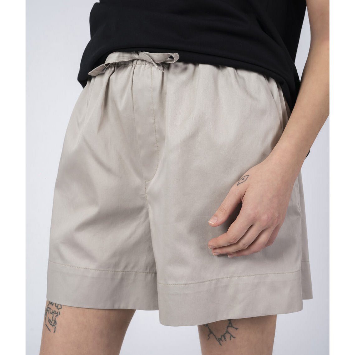Shorts Mandel