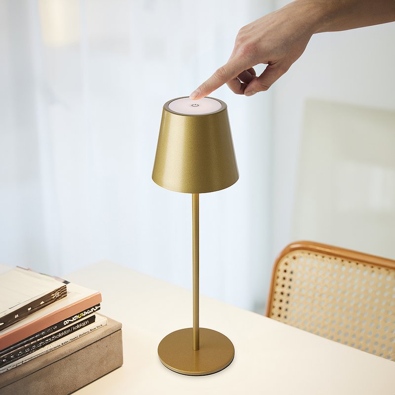 TABLE LAMP ONE BRONZE