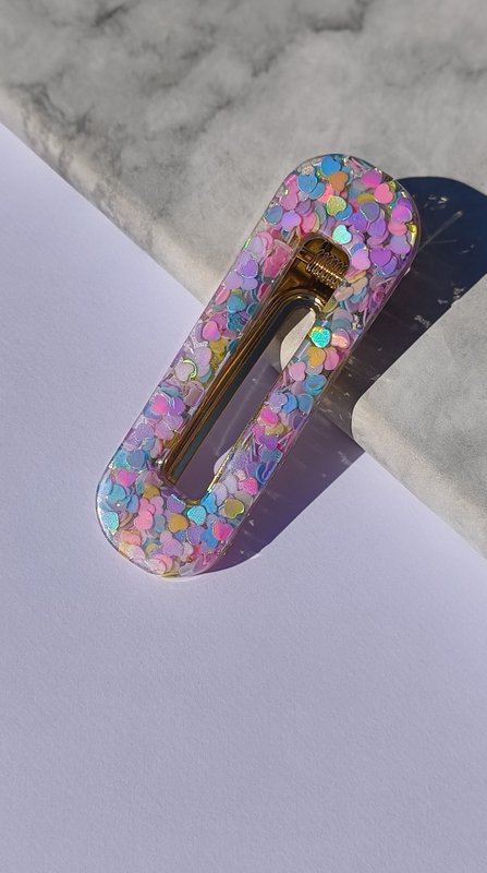 ⋒ RESIN HAIR CLIP PACK -  HEARTS (9 ITEMS) ⋒