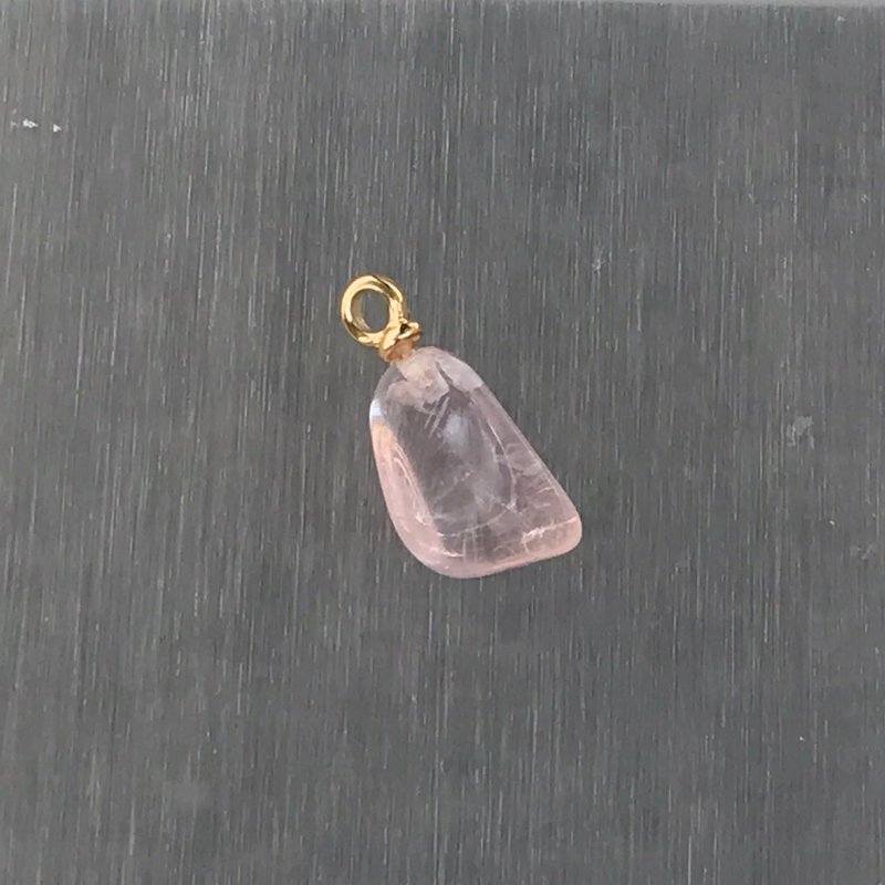 Ciondolo in pietra preziosa trapezoidale