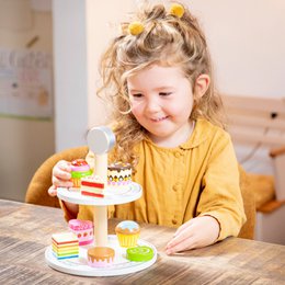 etagère met cakejes